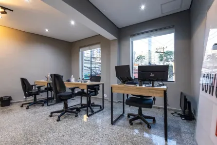 Ponto Comercial para alugar, 8m² no Jardim das Acácias, São Paulo