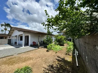 Lote/Terreno à venda, 130m² no Aventureiro, Joinville