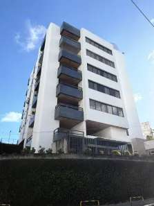 Apartamento com 4 Quartos para alugar, 234m² no Jardim Apipema, Salvador