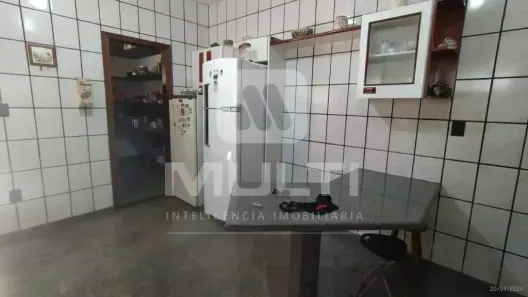 Casa com 3 Quartos à venda, 370m² no Vigilato Pereira, Uberlândia