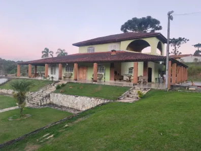 Fazenda/Sítio com 6 Quartos para alugar, 500m² no Itaquaciara, Itapecerica da Serra
