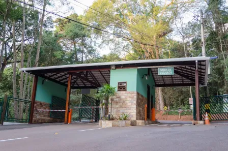 Lote/Terreno à venda, 1100m² no , Brumadinho
