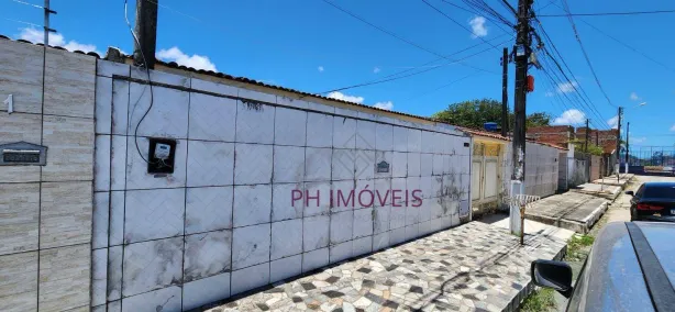 Casa com 3 Quartos à venda, 140m² no Tabuleiro do Martins, Maceió