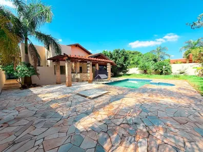Fazenda/Sítio com 3 Quartos à venda, 850m² no , Guapiaçu