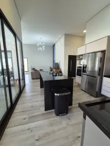 Casa de Condomínio com 3 Quartos à venda, 244m² no Village Ipanema II, Araçoiaba da Serra