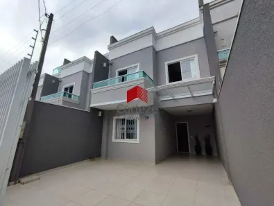 Sobrado com 3 Quartos à venda, 175m² no Uberaba, Curitiba