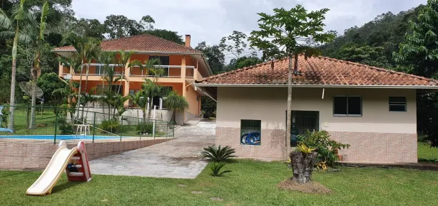 Fazenda/Sítio com 3 Quartos à venda, 400m² no Conselheiro Paulino, Nova Friburgo