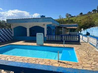 Fazenda/Sítio com 4 Quartos à venda, 2000m² no Vila São Geraldo, São José dos Campos