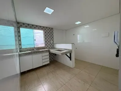 Apartamento com 2 Quartos para alugar, 50m² no Pedra Azul, Contagem