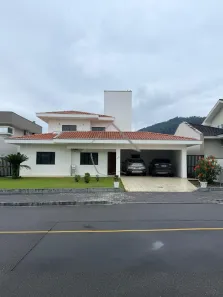 Casa com 2 Quartos à venda, 200m² no Jaraguá Esquerdo, Jaraguá do Sul