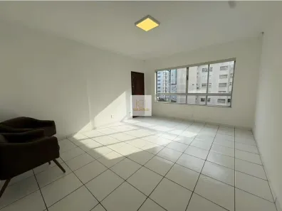Apartamento com 3 Quartos para alugar, 173m² no Pompéia, Santos