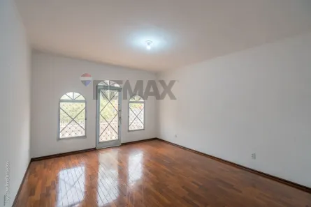 Casa com 3 Quartos à venda, 1650m² no Vila Marieta, Campinas