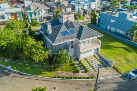 Casa com 4 Quartos à venda, 314m² no Igara, Canoas