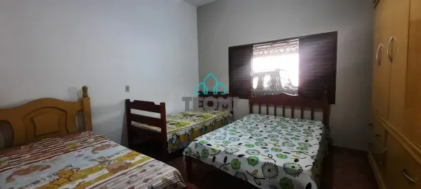 Fazenda/Sítio com 4 Quartos à venda, 400m² no Piracangaguá, Taubaté
