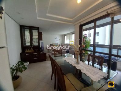 Apartamento com 3 Quartos à venda, 111m² no Centro, Florianópolis
