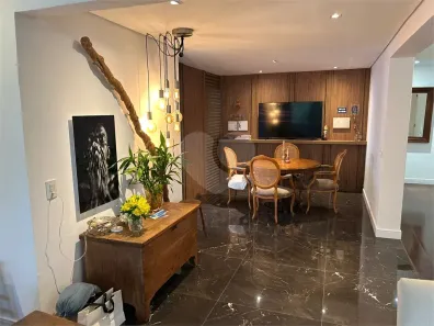 Apartamento com 3 Quartos à venda, 240m² no Vila Nova Conceição, São Paulo