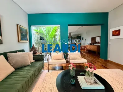 Sobrado com 2 Quartos para alugar, 220m² no Jardim Europa, São Paulo