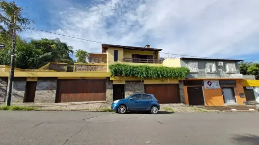 Casa com 3 Quartos à venda, 500m² no Glória, Porto Alegre