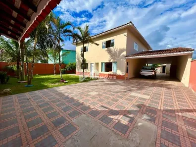 Fazenda/Sítio com 6 Quartos à venda, 294m² no , Itanhaém