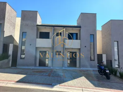 Casa com 2 Quartos para venda ou aluguel, 120m² no Vila Omízollo, Louveira