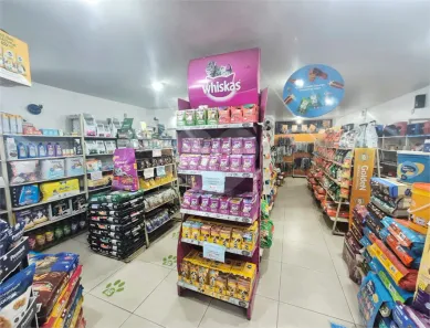Ponto Comercial à venda, 216m² no Vila Isabel, Rio de Janeiro
