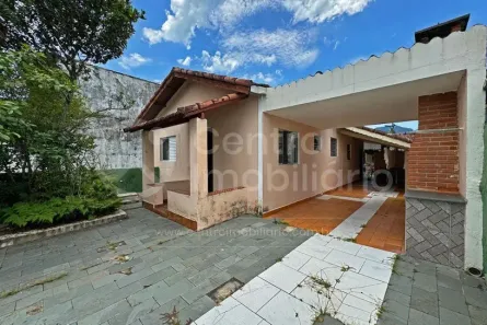 Casa com 3 Quartos à venda, 191m² no Jardim Ribamar, Peruíbe