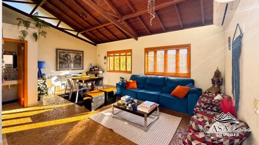 Casa de Condomínio com 3 Quartos à venda, 385m² no Cacupé, Florianópolis