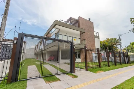 Casa de Condomínio com 3 Quartos à venda, 300m² no Vila Assunção, Porto Alegre