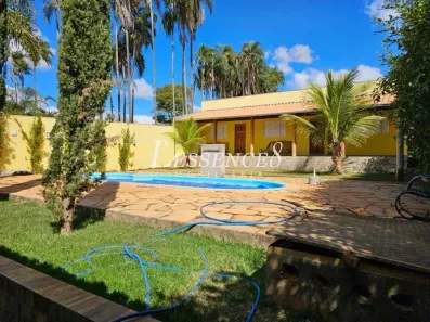 Fazenda/Sítio com 4 Quartos à venda, 6000m² no , Campo Limpo de Goiás