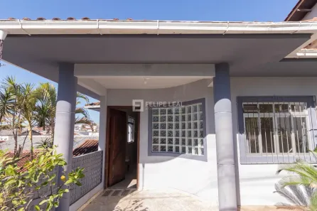 Casa com 3 Quartos à venda, 110m² no Forquilhas, São José