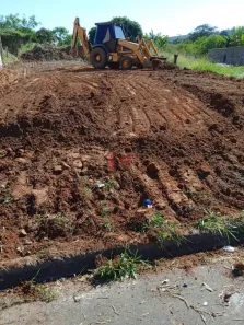 Lote/Terreno à venda, 500m² no Vila Garcez, Indiana