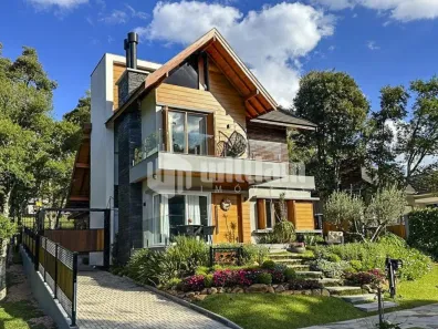 Casa com 3 Quartos à venda, 220m² no Carniel, Gramado