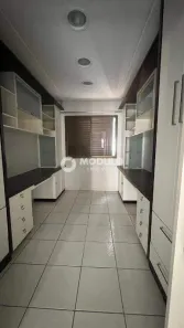 Apartamento com 3 Quartos para alugar, 110m² no Saraiva, Uberlândia