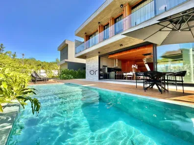 Casa de Condomínio com 5 Quartos à venda, 420m² no Capão Novo, Capão da Canoa