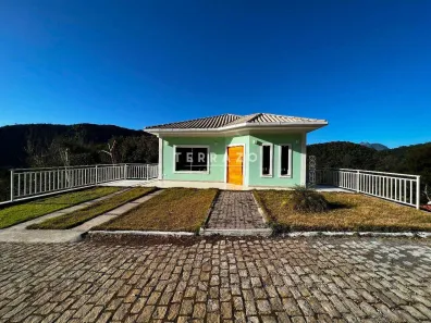 Casa de Condomínio com 4 Quartos à venda, 190m² no Albuquerque, Teresópolis
