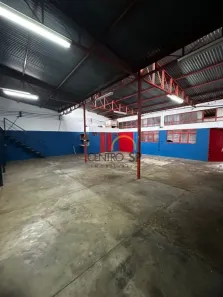 Galpão/Depósito/Armazém para alugar, 144m² no Jardim Solange, Bauru