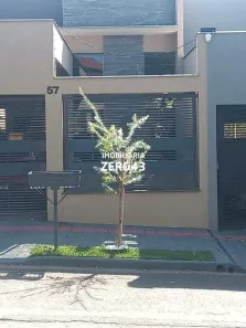 Casa com 3 Quartos à venda, 100m² no Cafezal, Londrina