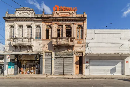 Prédio Comercial com 10 Quartos à venda, 429m² no Centro, Pelotas