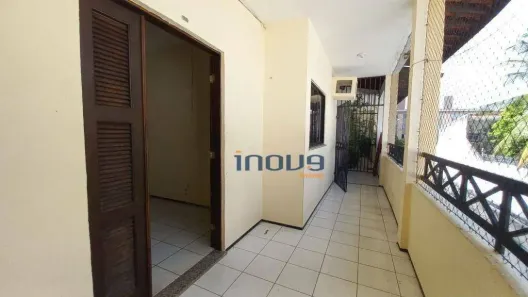 Casa com 3 Quartos para alugar, 100m² no Maraponga, Fortaleza