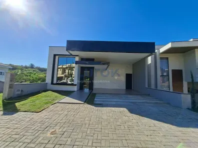 Casa de Condomínio com 3 Quartos para alugar, 208m² no Roncáglia, Valinhos