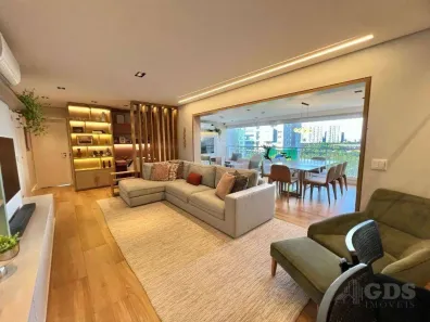 Apartamento com 3 Quartos à venda, 136m² no Vila Anastácio, São Paulo