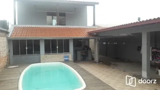 Casa com 3 Quartos à venda, 180m² no Espírito Santo, Porto Alegre