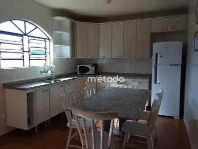 Casa com 3 Quartos à venda, 300m² no Centro, Guararema