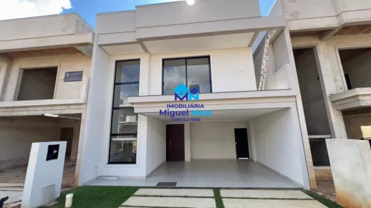 Casa de Condomínio com 3 Quartos à venda, 228m² no Nova Esperança, Porto Velho