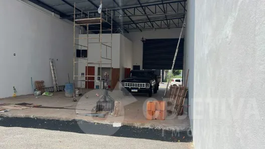 Galpão/Depósito/Armazém para alugar, 250m² no Alto Umuarama, Uberlândia