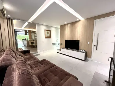 Casa com 4 Quartos à venda, 259m² no Costa e Silva, Joinville