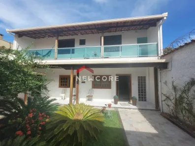 Casa com 5 Quartos à venda, 338m² no Monte Castelo, Contagem