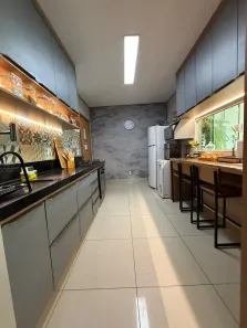 Apartamento com 2 Quartos para alugar, 250m² no Jardim Universitário, Cuiabá