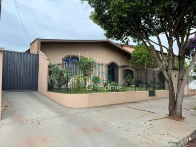 Casa com 3 Quartos para alugar, 400m² no Jardim Shangri-la A, Londrina