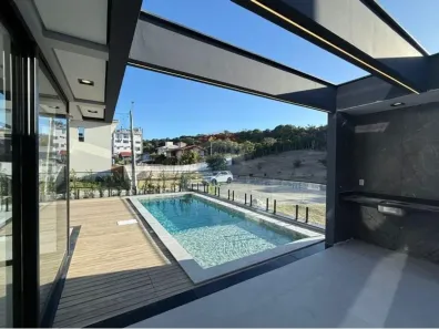 Casa com 4 Quartos à venda, 297m² no Ingleses do Rio Vermelho, Florianópolis